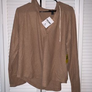 Forever 21 long sleeve shirt